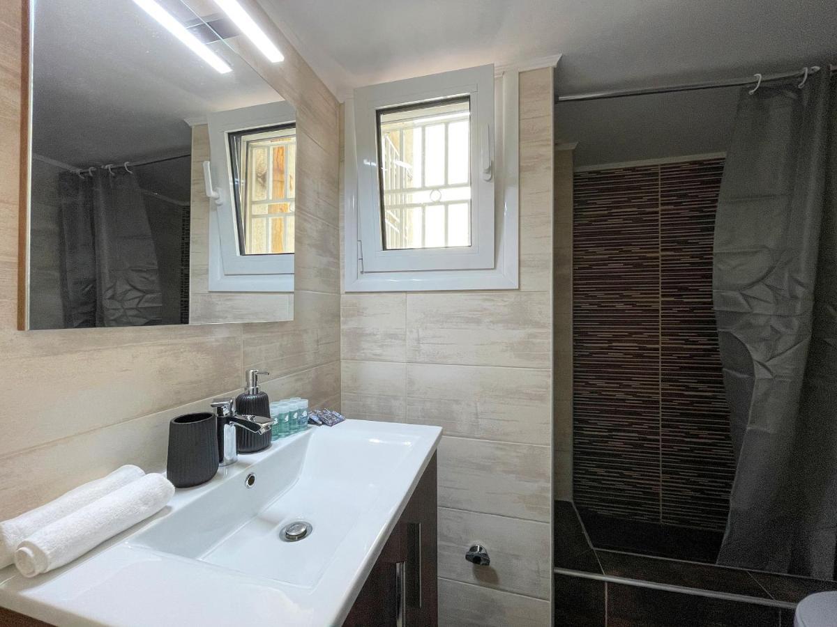 Riankour Central 90Sqm Apt In Panormou Atény Exteriér fotografie